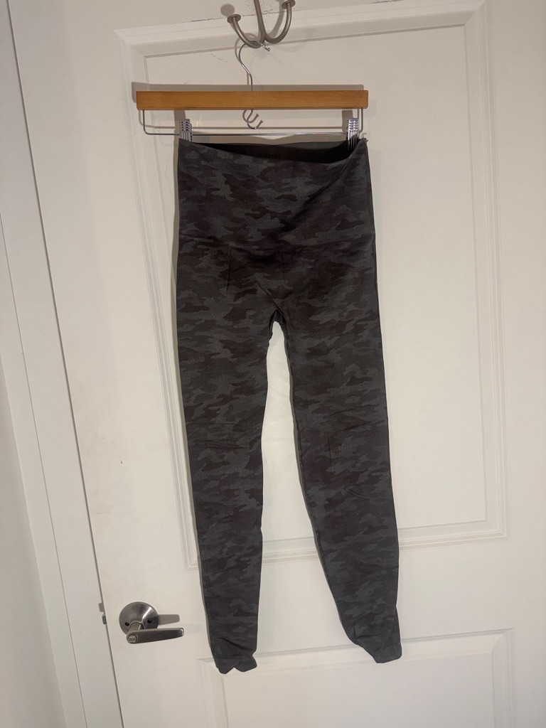 Spanx Dark Gray Camo High-Rise Leggings